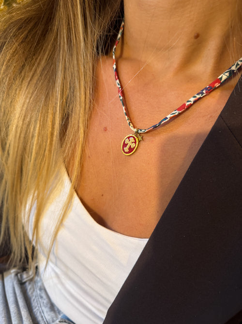 Collier Abba